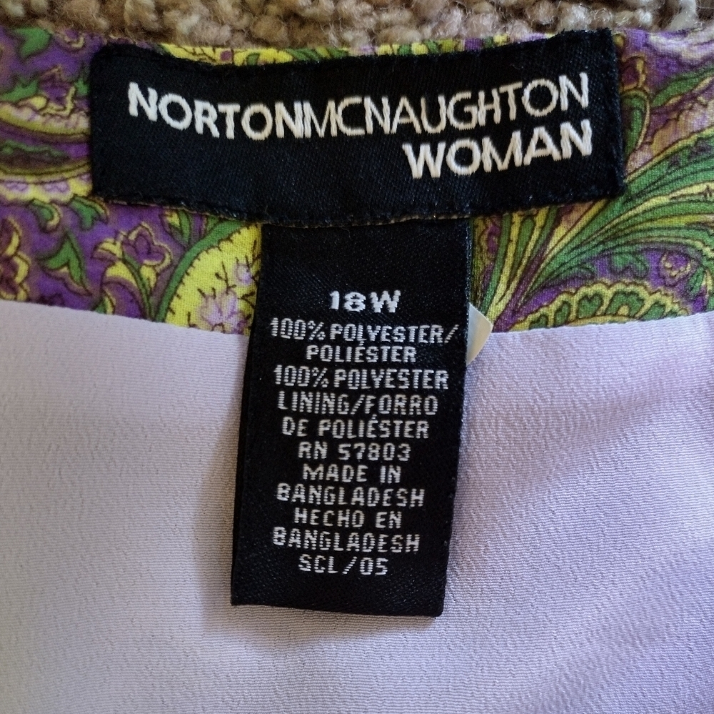 Norton McNaughton Floral Skirt - Picture 7 of 11
